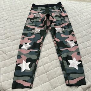 Ultracor Camo Star Leggings size S NEW
